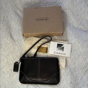 Vintage Coach Black Leather Wristlet